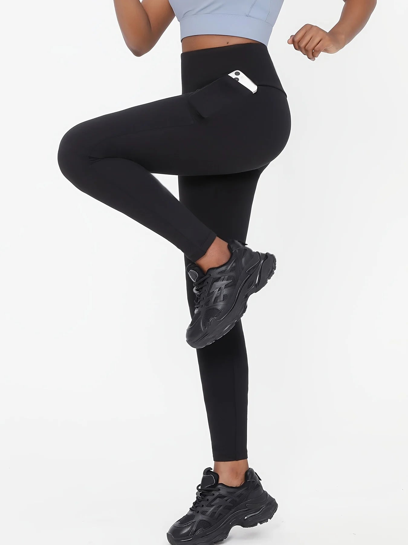 Women’s Plus Size High-Waisted Black Yoga Leggings, Ideal for Pilates Gym Running Hiking Fitness