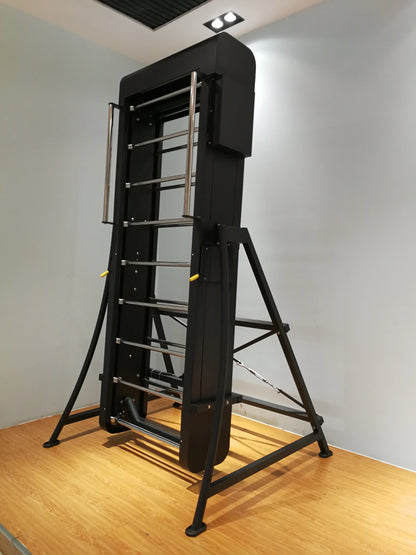 Climbing machine, with adjustable angle & speed